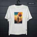 Біла футболка з Моисеєм і кущем