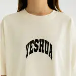 футболка бежева з принтом yeshua