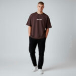 коричнева футболка божий план