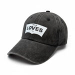 кепка чорна Jesus loves you
